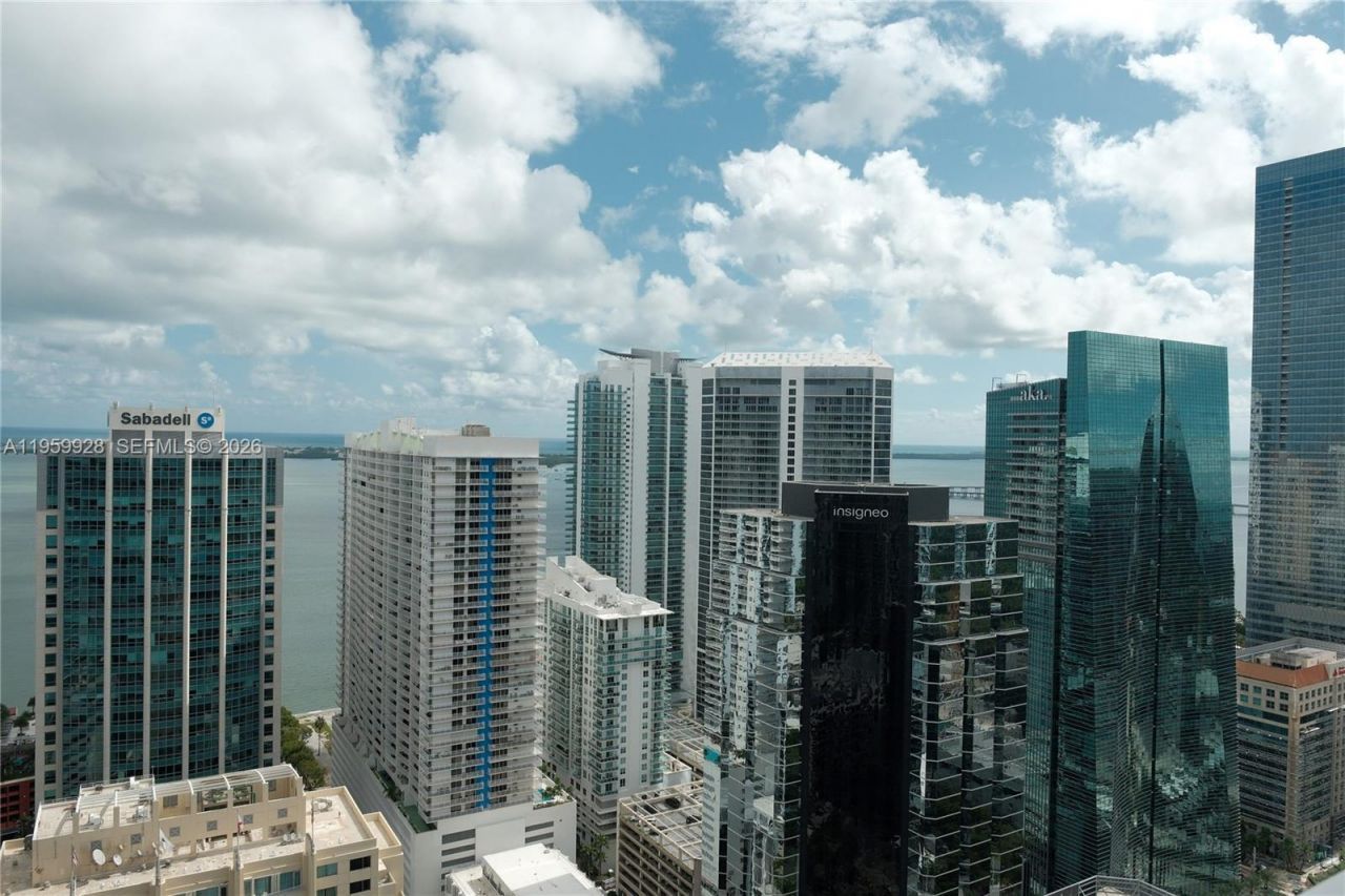 1080 Brickell Ave, Unit 3904, Miami, FL 33131 Photo