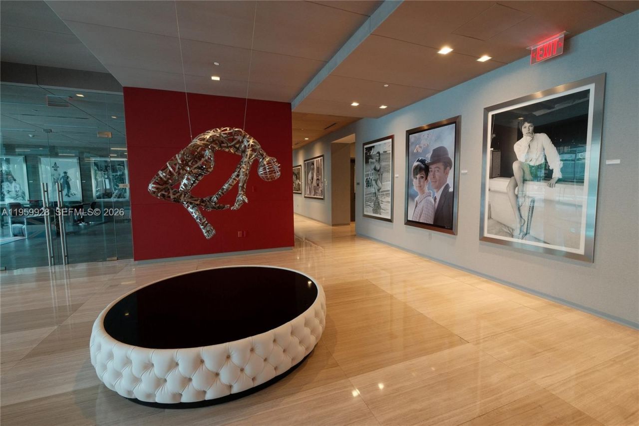 1080 Brickell Ave, Unit 3904, Miami, FL 33131 Photo