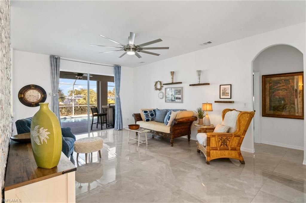 9346 Palm Island Cir, North Fort Myers, FL 33903 Photo