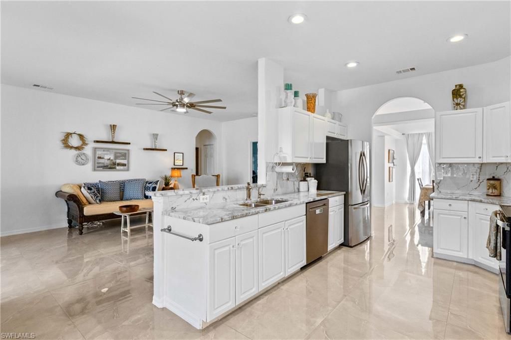 9346 Palm Island Cir, North Fort Myers, FL 33903 Photo