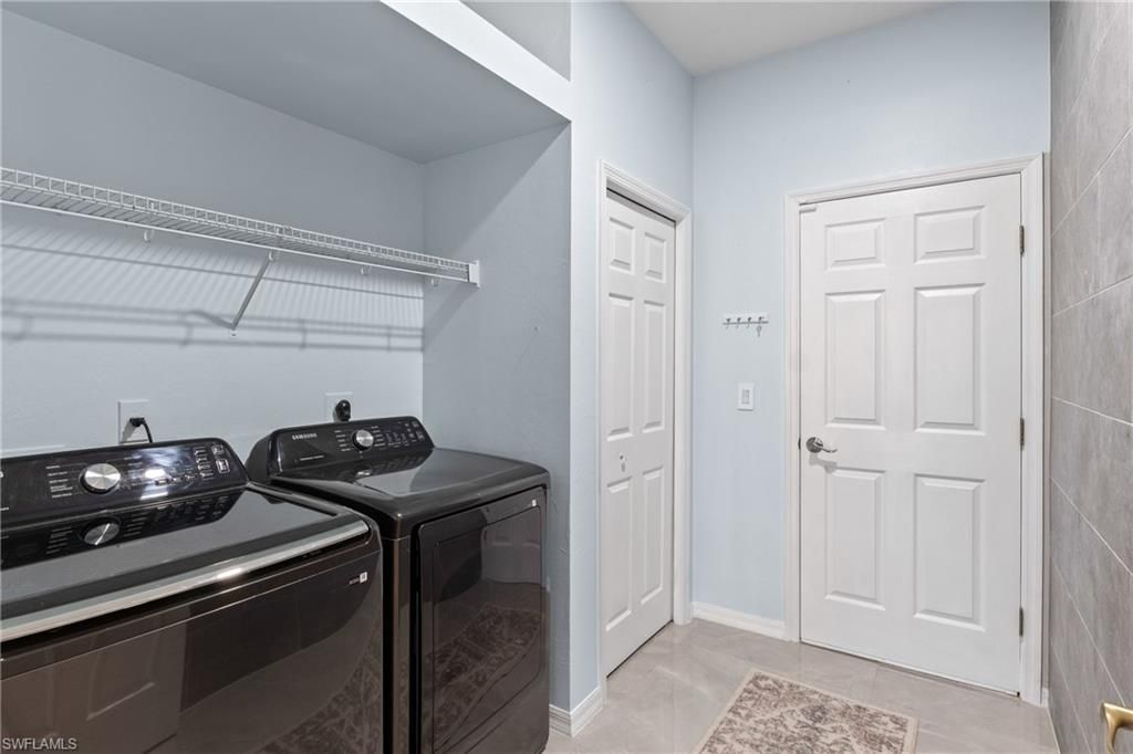 9346 Palm Island Cir, North Fort Myers, FL 33903 Photo