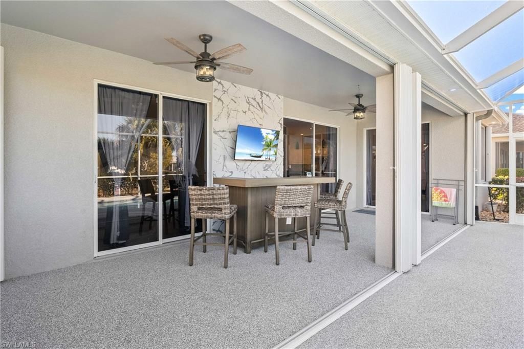 9346 Palm Island Cir, North Fort Myers, FL 33903 Photo