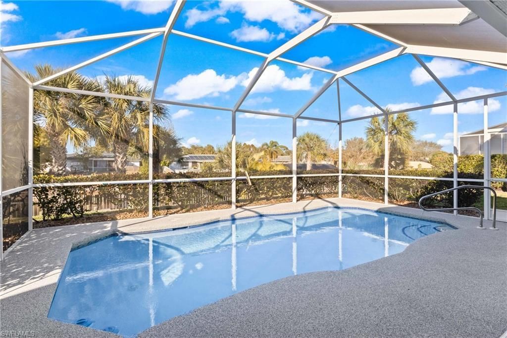 9346 Palm Island Cir, North Fort Myers, FL 33903 Photo