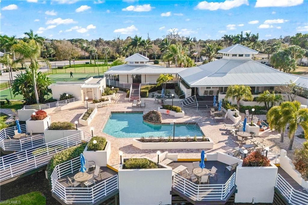 9346 Palm Island Cir, North Fort Myers, FL 33903 Photo