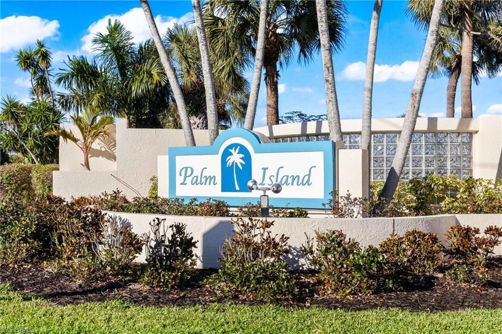 9346 Palm Island Cir, North Fort Myers, FL 33903 Photo