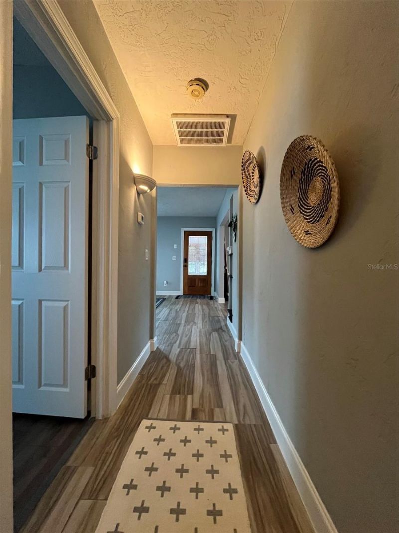 617 Dora Street, New Smyrna Beach, FL 32168 Photo