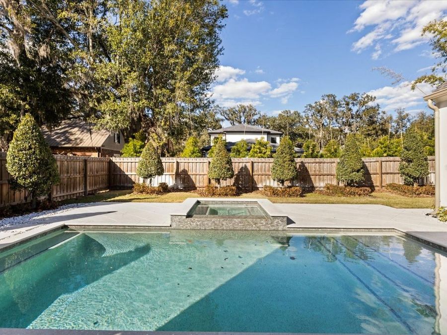 Property Image 60