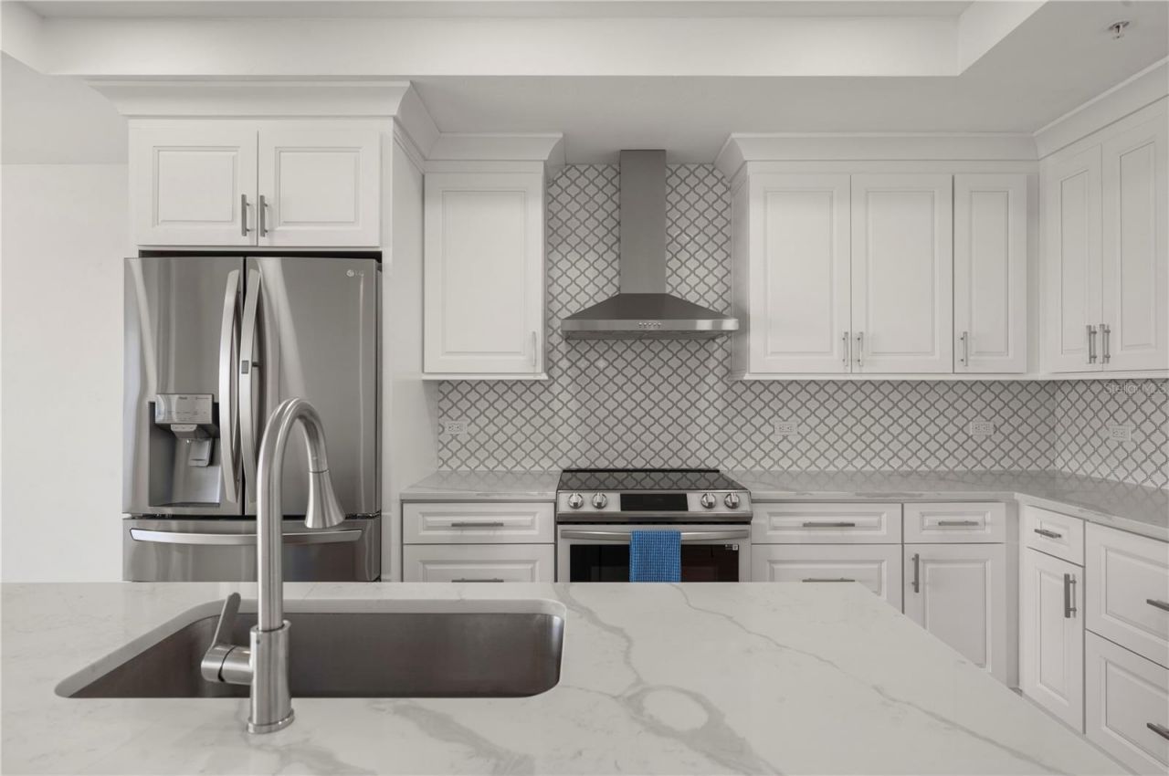 1425 Park Beach Circle, Unit 1310, Punta Gorda, FL 33950 Photo