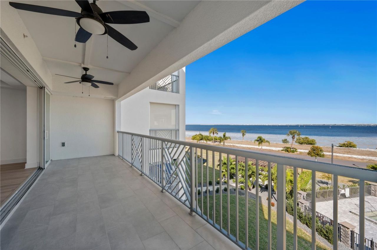 1425 Park Beach Circle, Unit 1310, Punta Gorda, FL 33950 Photo
