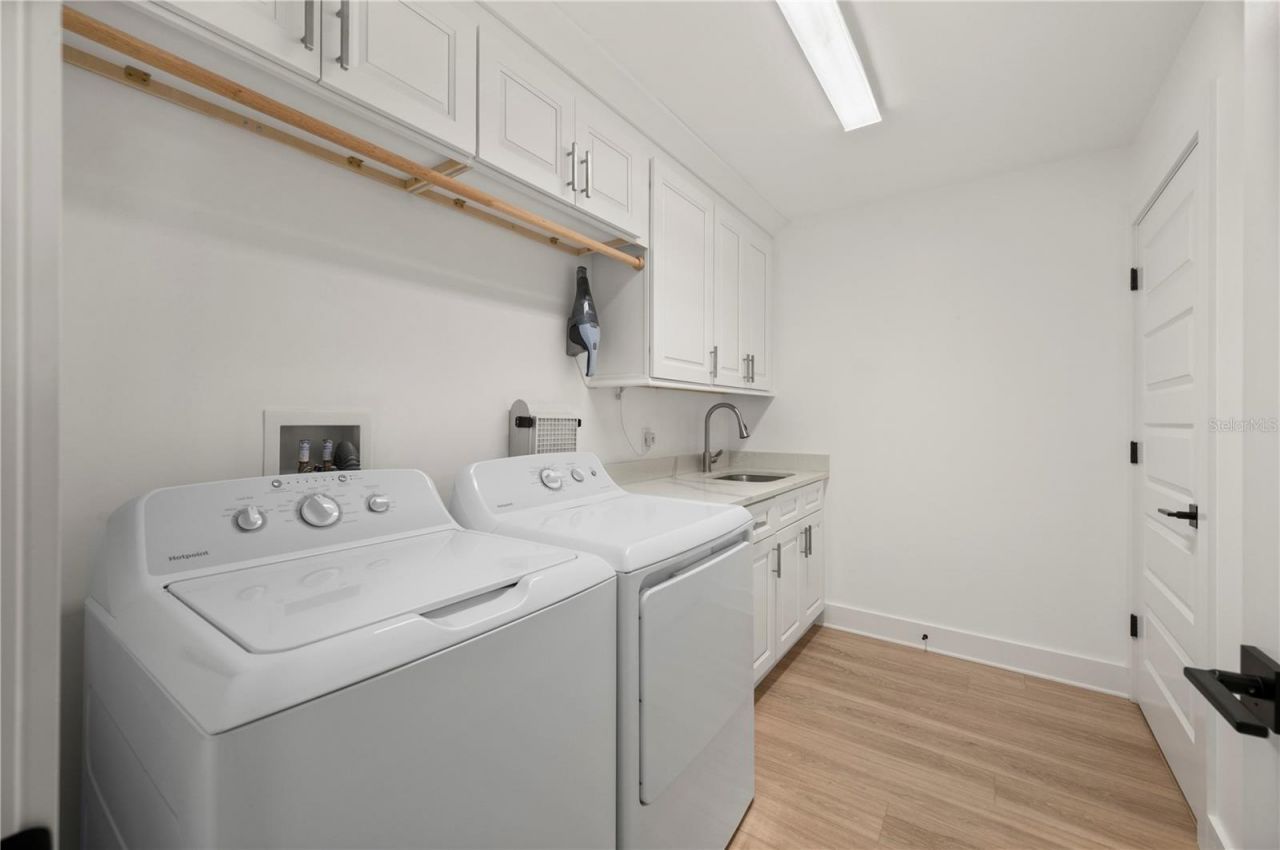 1425 Park Beach Circle, Unit 1310, Punta Gorda, FL 33950 Photo