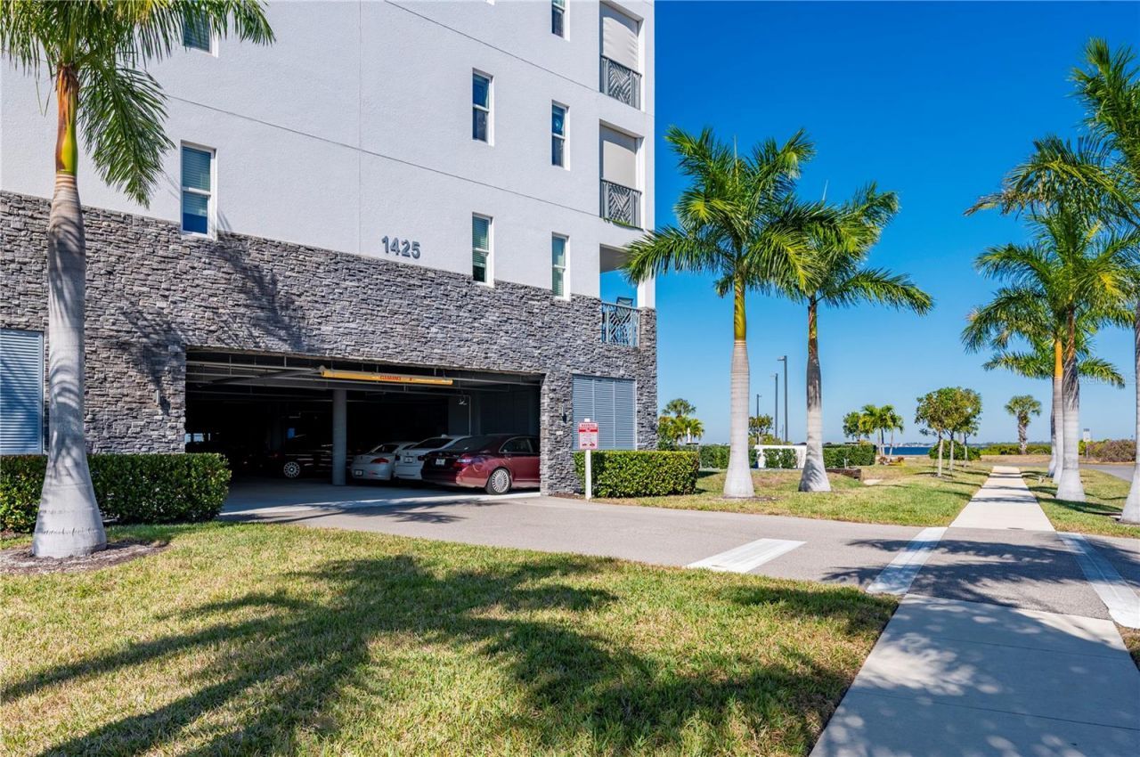 1425 Park Beach Circle, Unit 1310, Punta Gorda, FL 33950 Photo