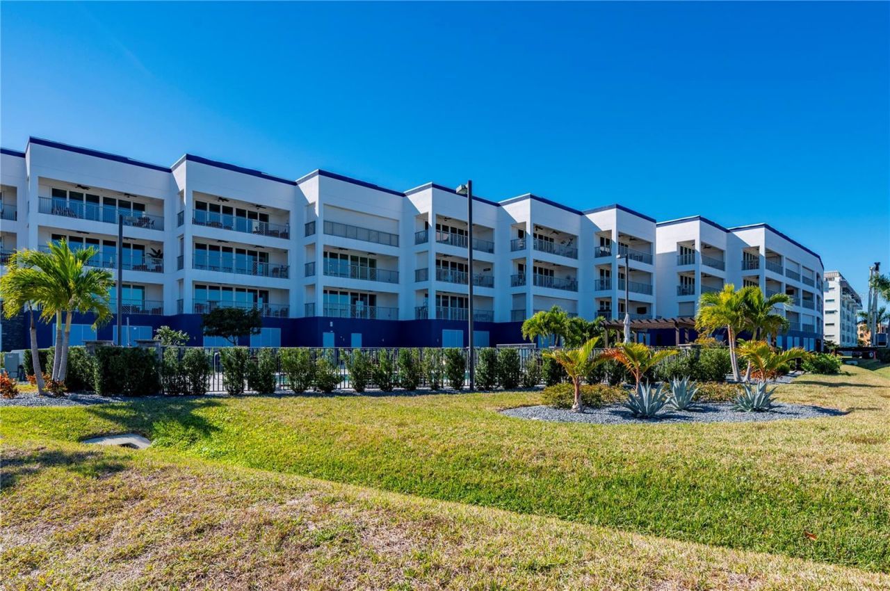 1425 Park Beach Circle, Unit 1310, Punta Gorda, FL 33950 Photo