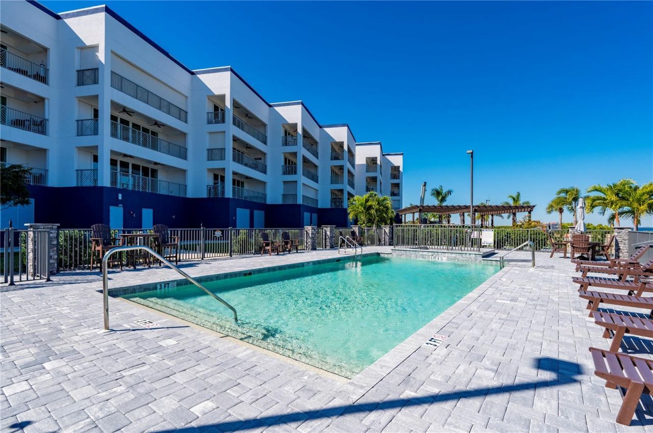 1425 Park Beach Circle, Unit 1310, Punta Gorda, FL 33950 Photo