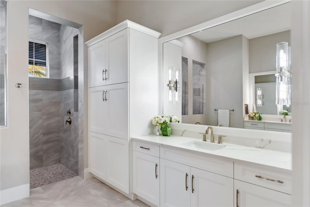 17014 Clearlake Avenue, Lakewood Ranch, FL 34202 Photo