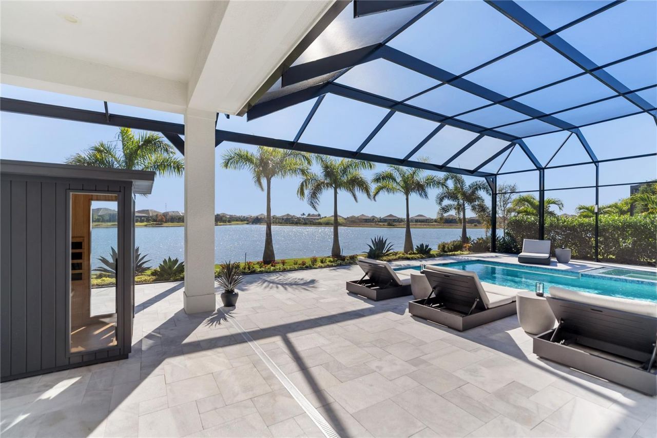 17014 Clearlake Avenue, Lakewood Ranch, FL 34202 Photo