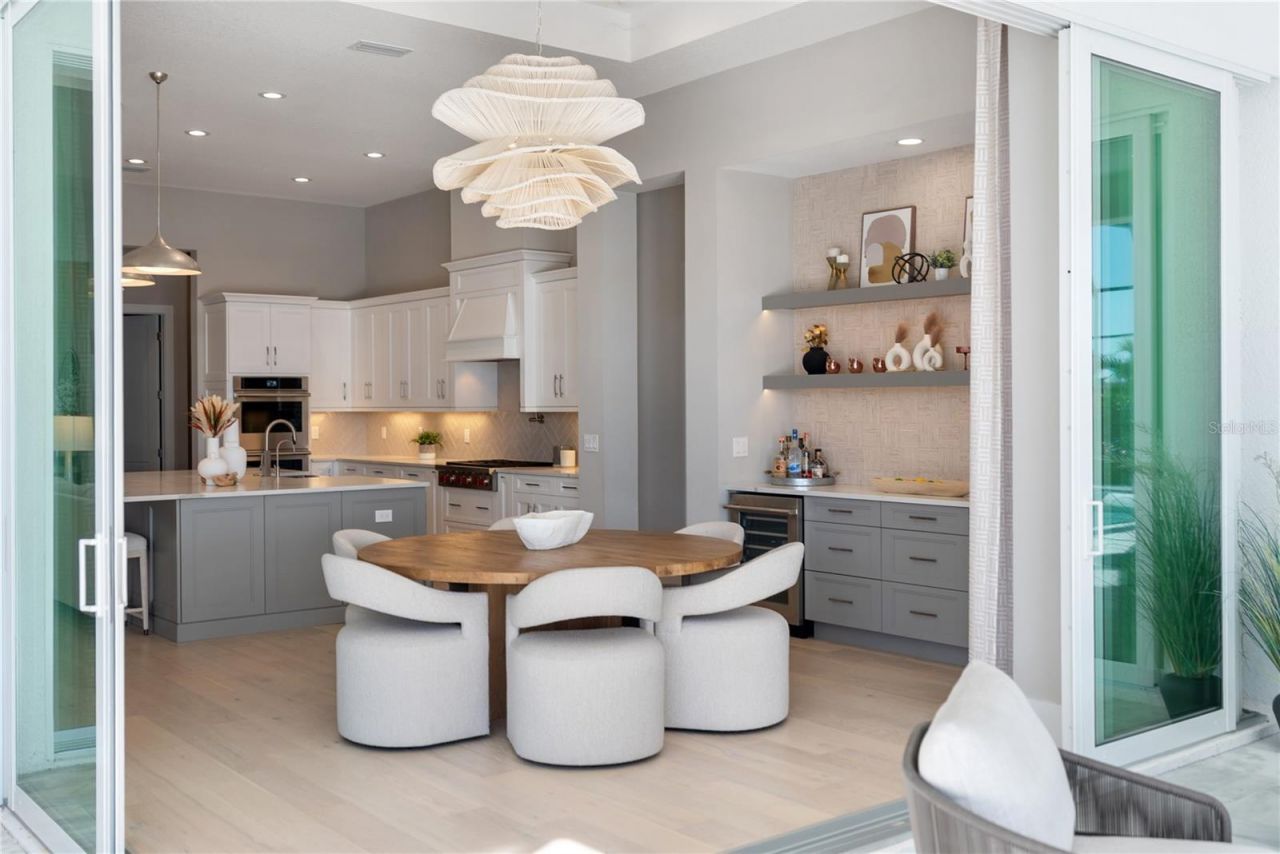 17014 Clearlake Avenue, Lakewood Ranch, FL 34202 Photo