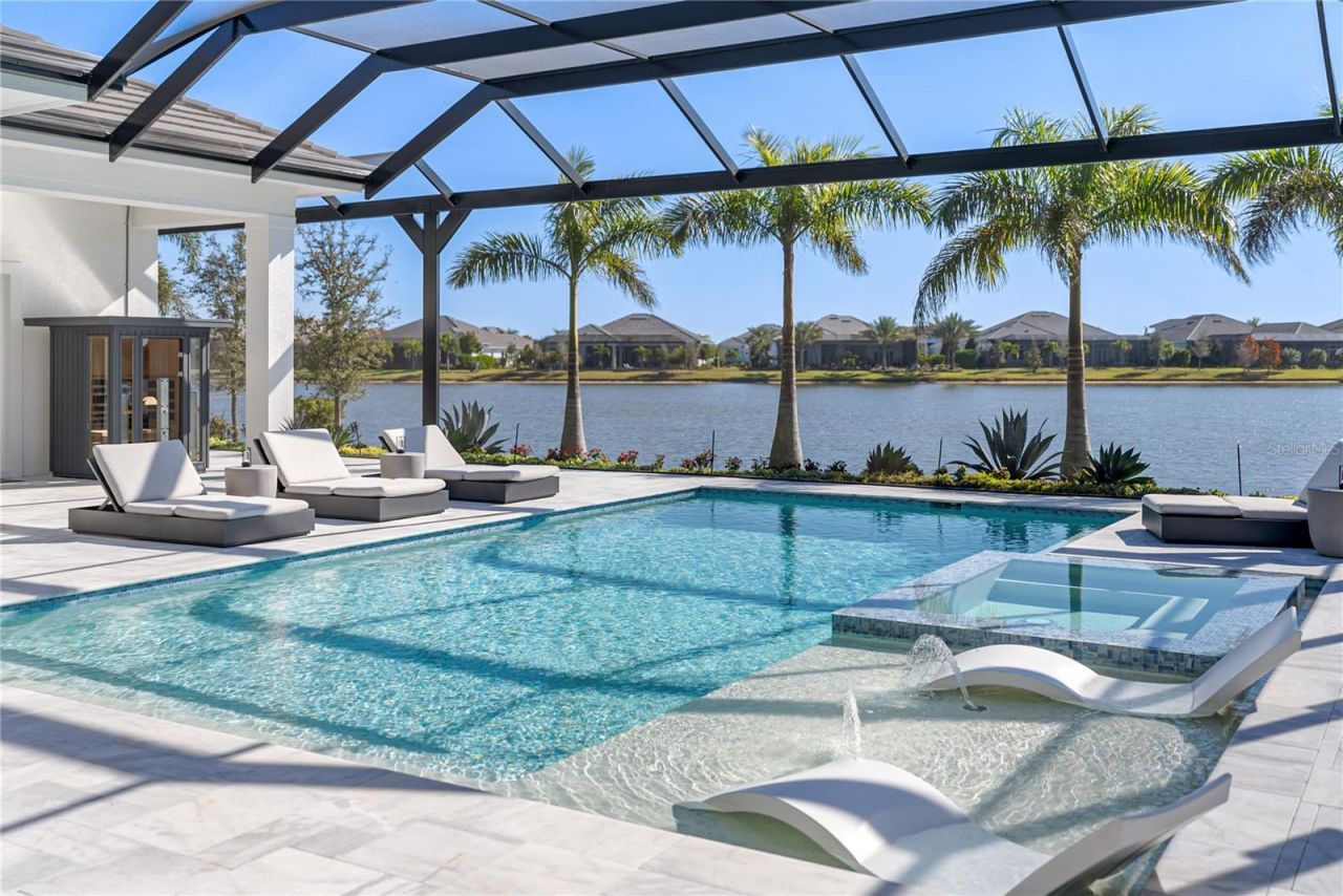 17014 Clearlake Avenue, Lakewood Ranch, FL 34202 Photo