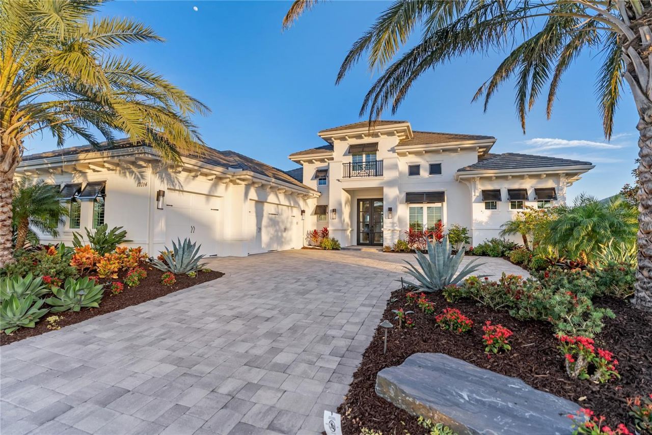 17014 Clearlake Avenue, Lakewood Ranch, FL 34202 Photo