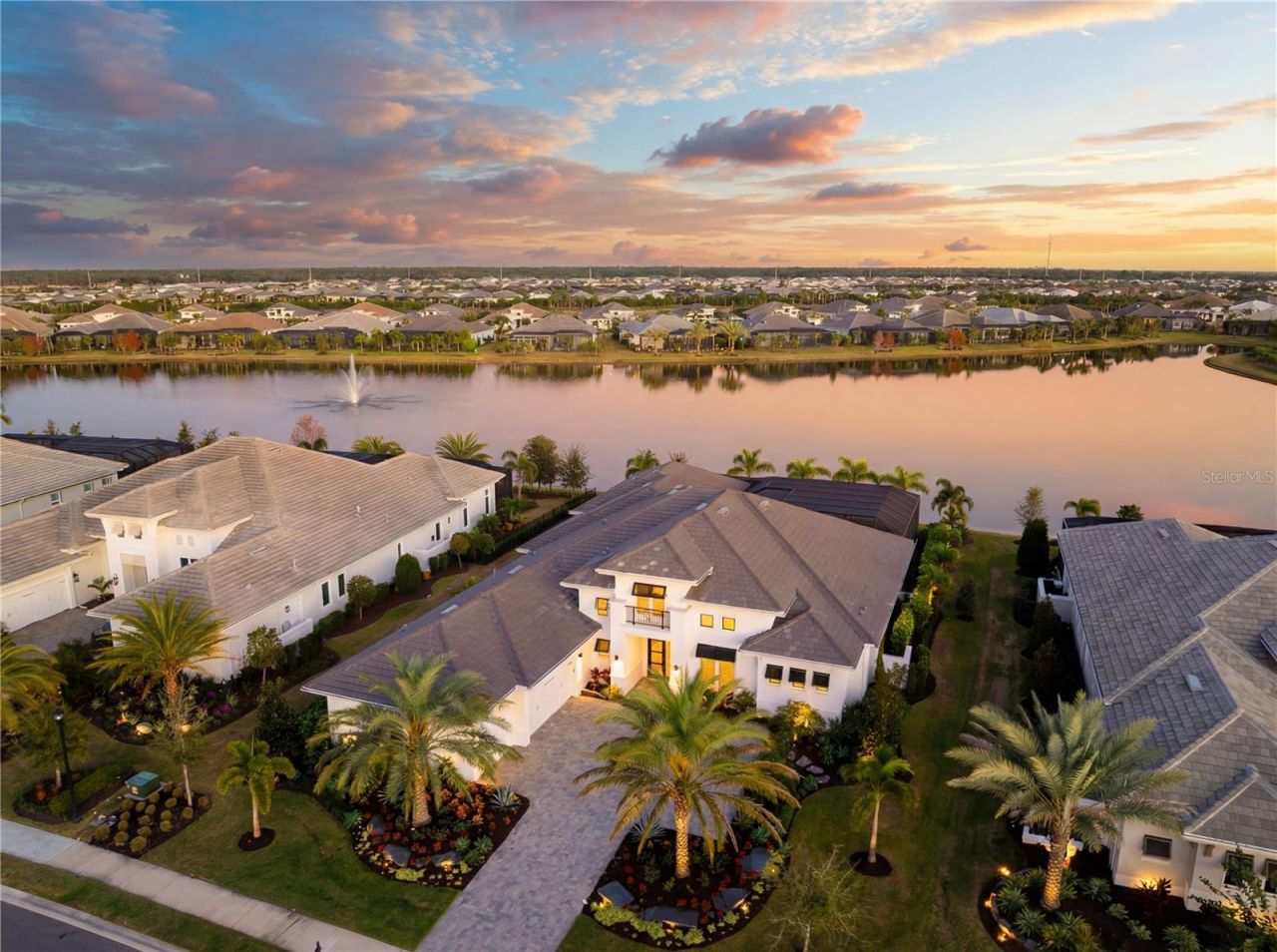 17014 Clearlake Avenue, Lakewood Ranch, FL 34202 Photo