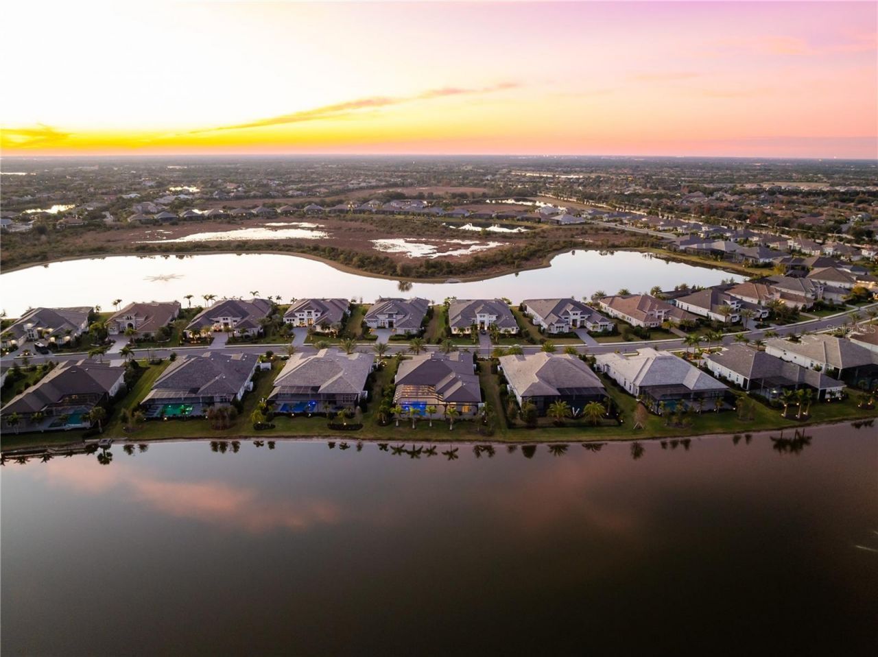 17014 Clearlake Avenue, Lakewood Ranch, FL 34202 Photo