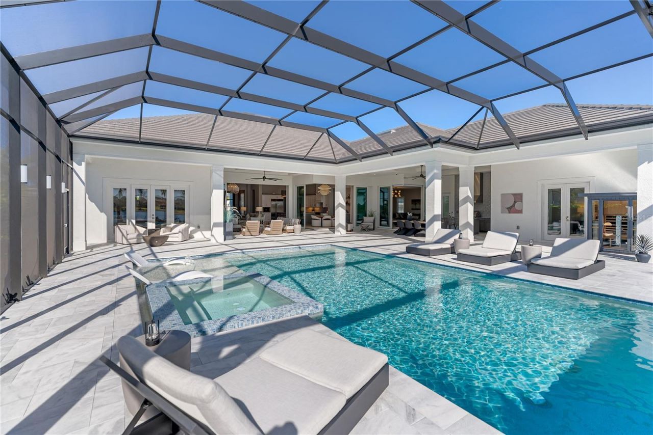 17014 Clearlake Avenue, Lakewood Ranch, FL 34202 Photo