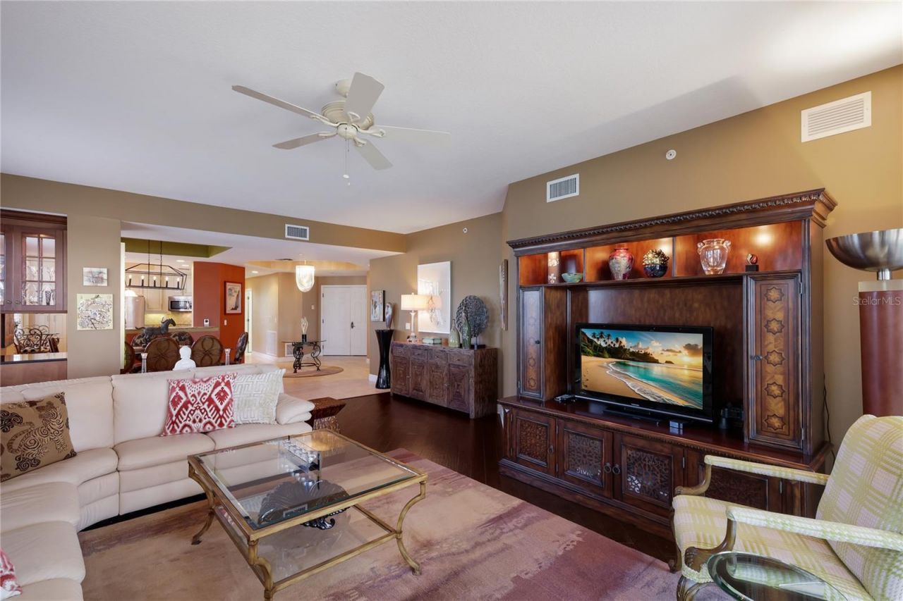 6422 Watercrest Way, Unit 302, Lakewood Ranch, FL 34202 Photo