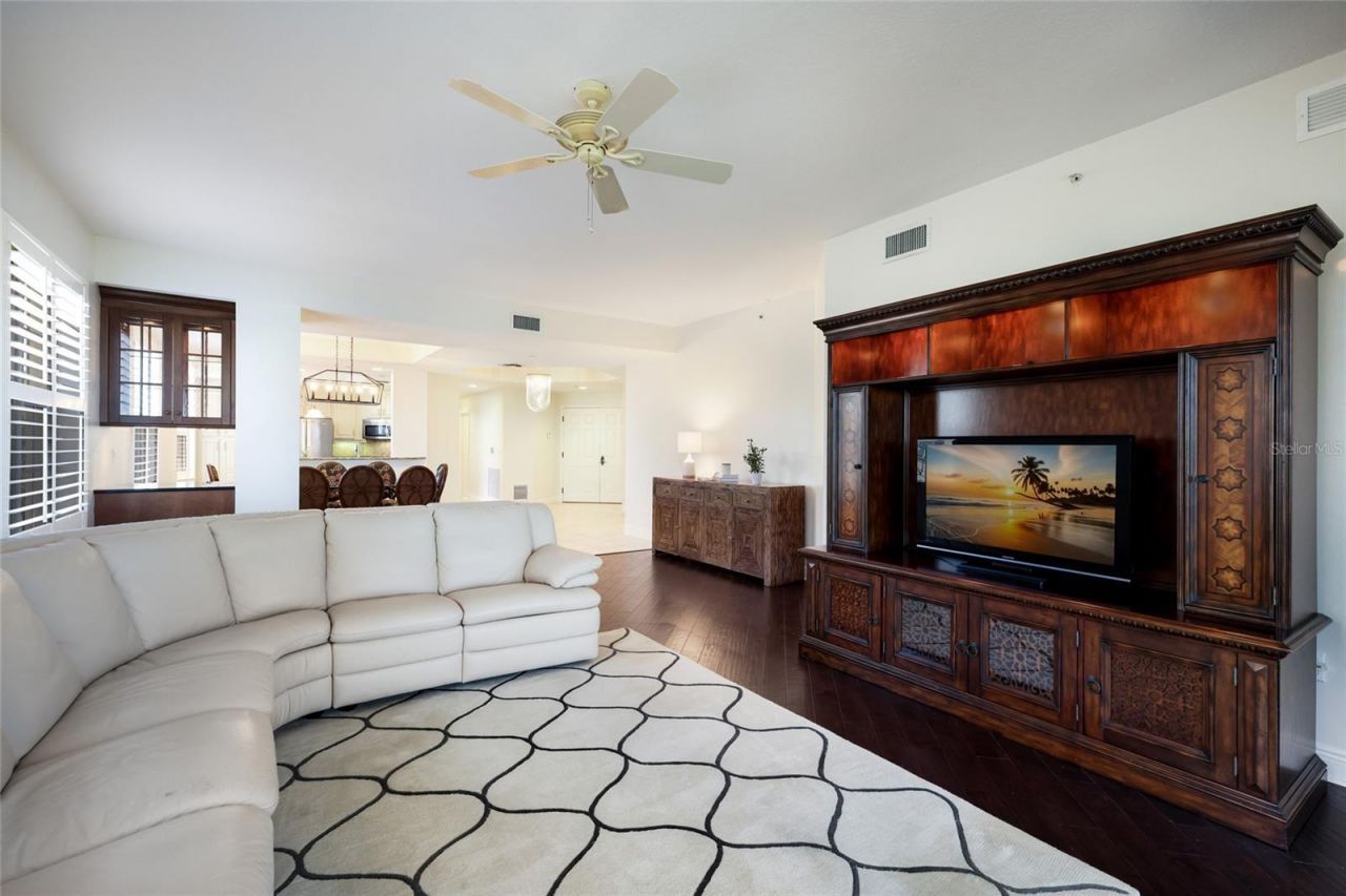 6422 Watercrest Way, Unit 302, Lakewood Ranch, FL 34202 Photo