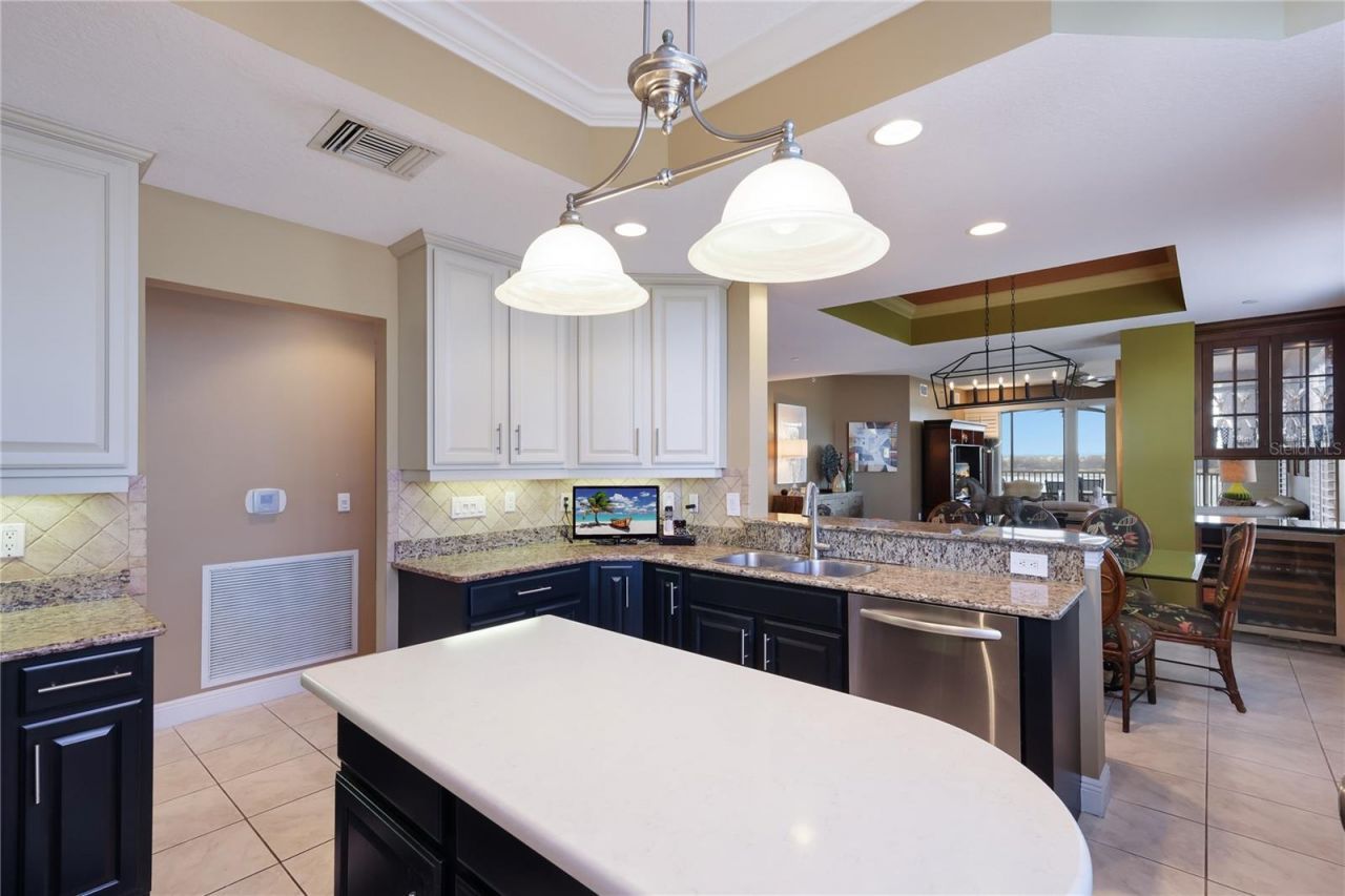 6422 Watercrest Way, Unit 302, Lakewood Ranch, FL 34202 Photo