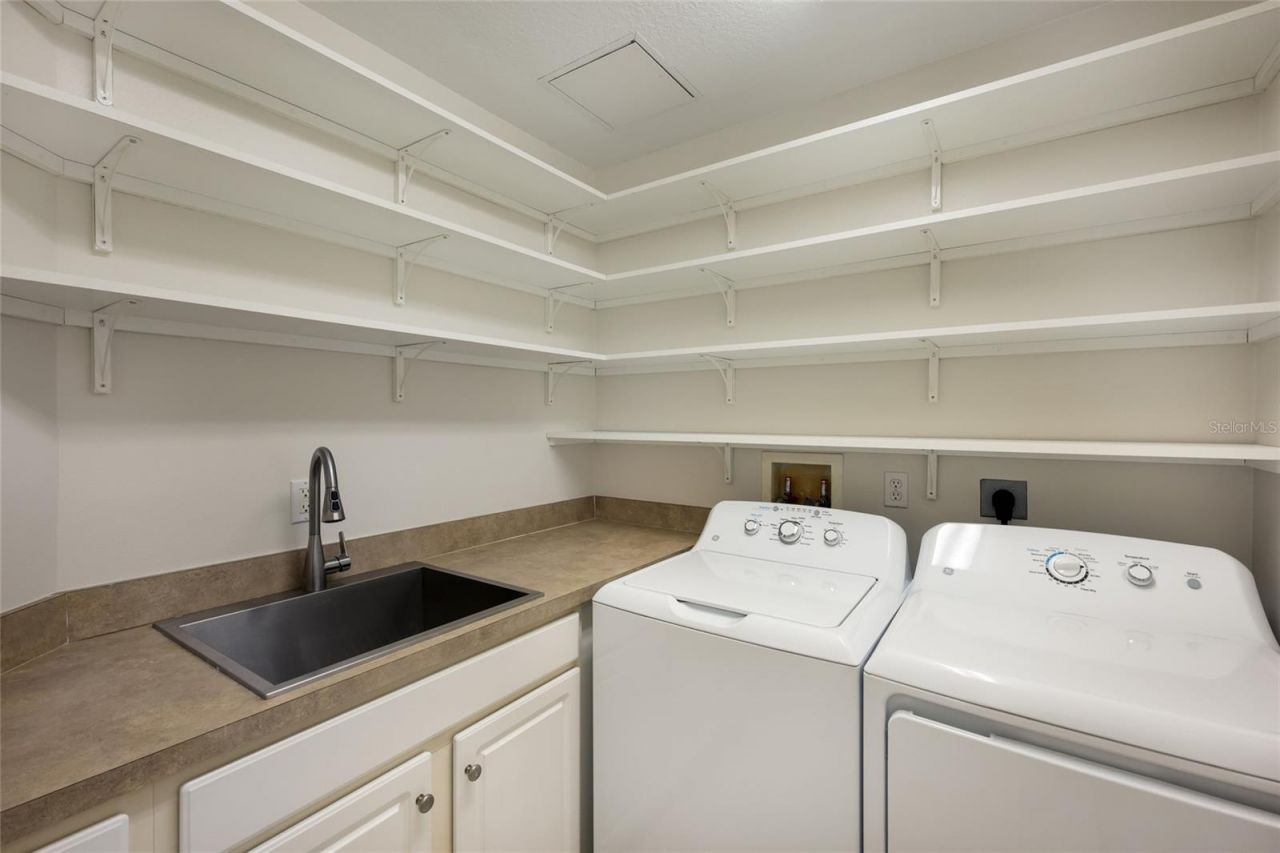 6422 Watercrest Way, Unit 302, Lakewood Ranch, FL 34202 Photo