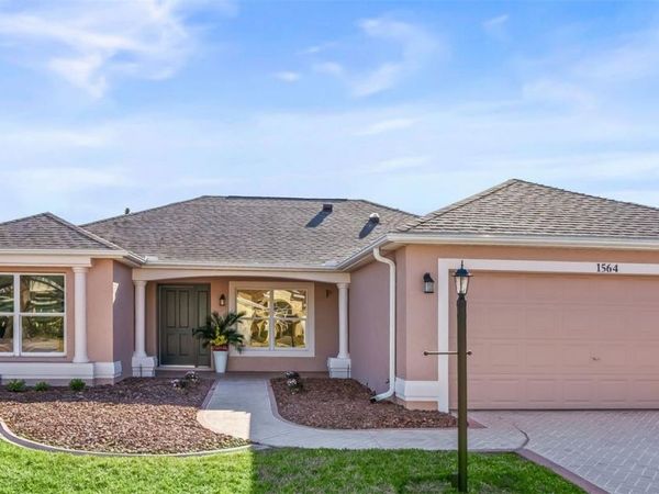 1564 OAK FOREST DRIVE, THE VILLAGES, FL 32162