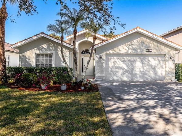 9835 Blue Stone CIR, FORT MYERS, FL 33913