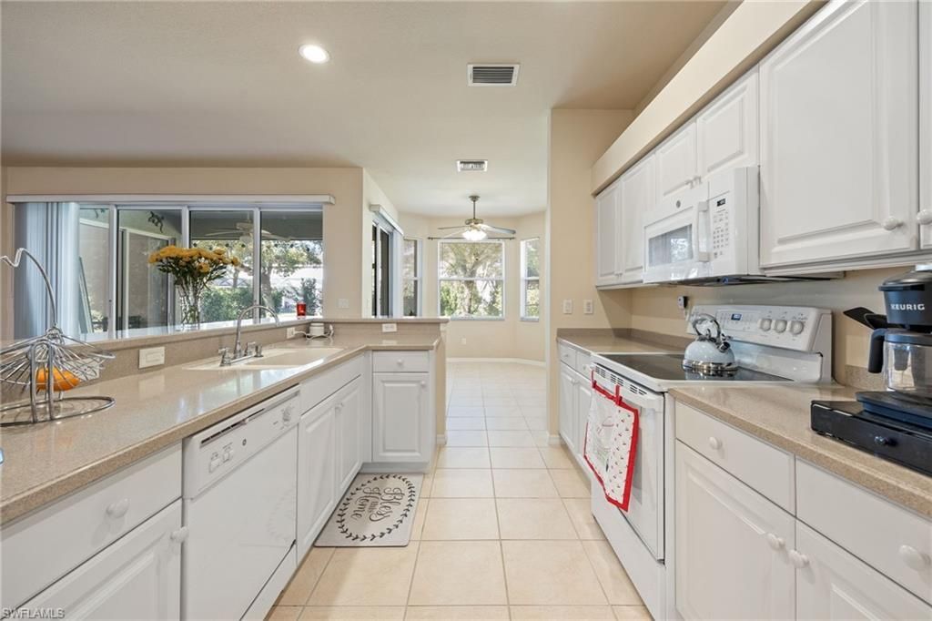 9835 Blue Stone Cir, Fort Myers, FL 33913 Photo