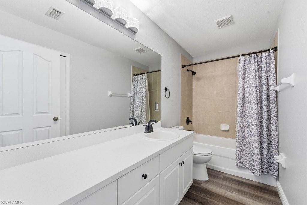 3909 NE 16th Ave, Cape Coral, FL 33909 Photo