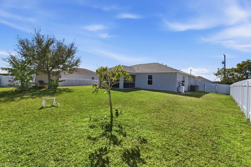 3909 NE 16th Ave, Cape Coral, FL 33909 Photo
