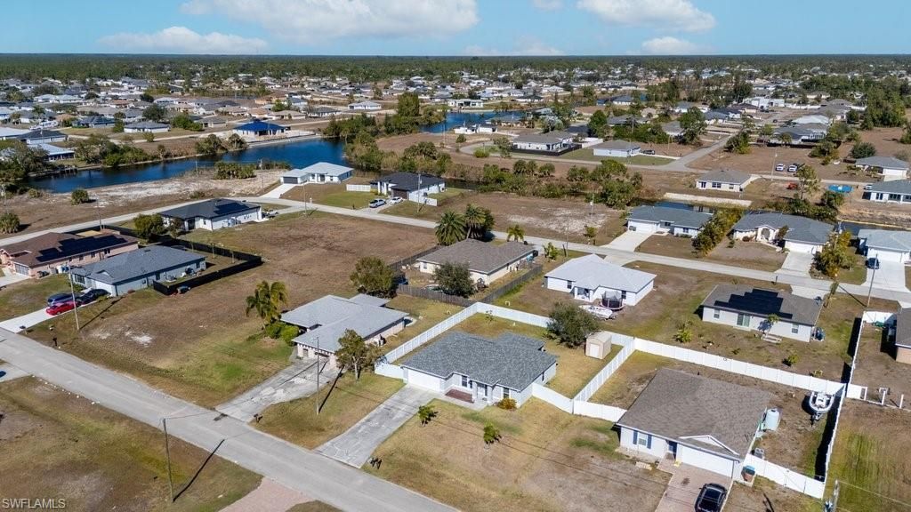 3909 NE 16th Ave, Cape Coral, FL 33909 Photo