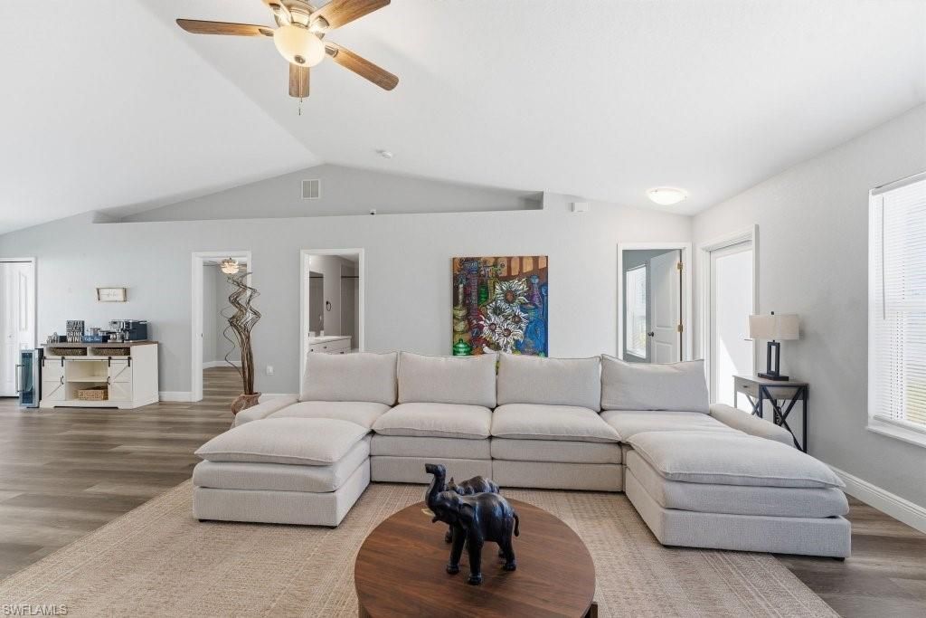 3909 NE 16th Ave, Cape Coral, FL 33909 Photo