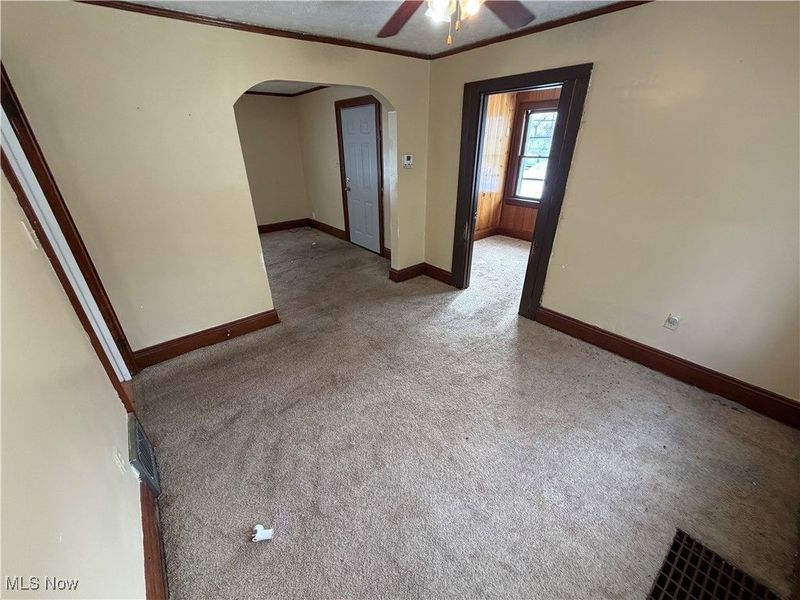 783 Leonard Street, Akron, OH 44307 Photo 11