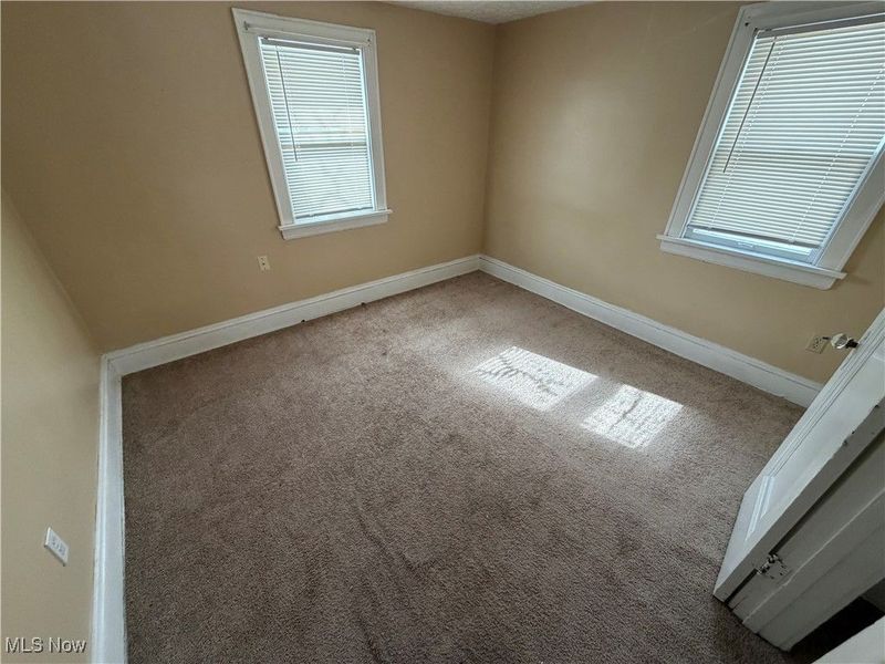 783 Leonard Street, Akron, OH 44307 Photo 20