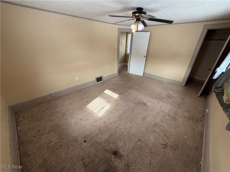 783 Leonard Street, Akron, OH 44307 Photo 21