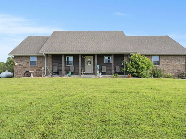 223 - C Roberts Road, Long Lane, MO 65590