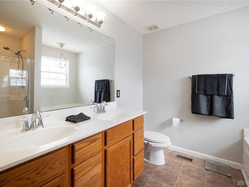 4385 Weber Drive, Beavercreek, OH 45430 Photo 23