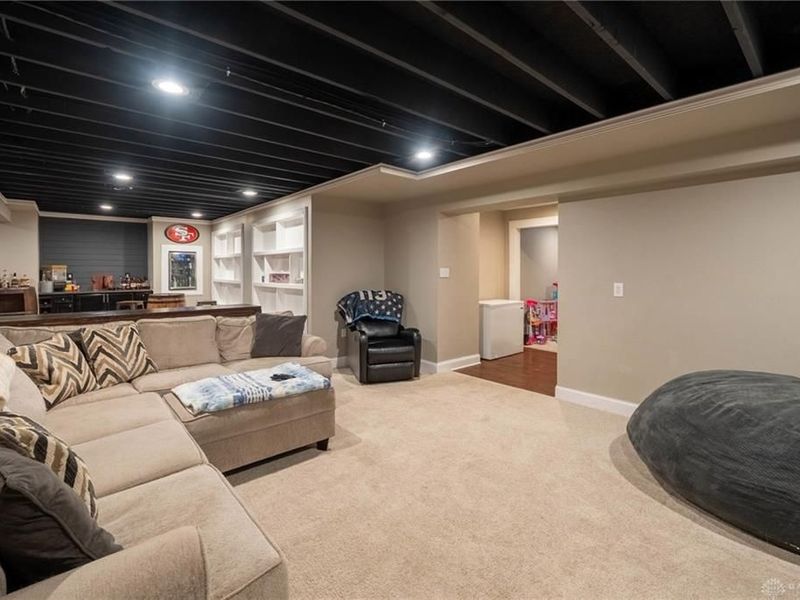 4385 Weber Drive, Beavercreek, OH 45430 Photo 32