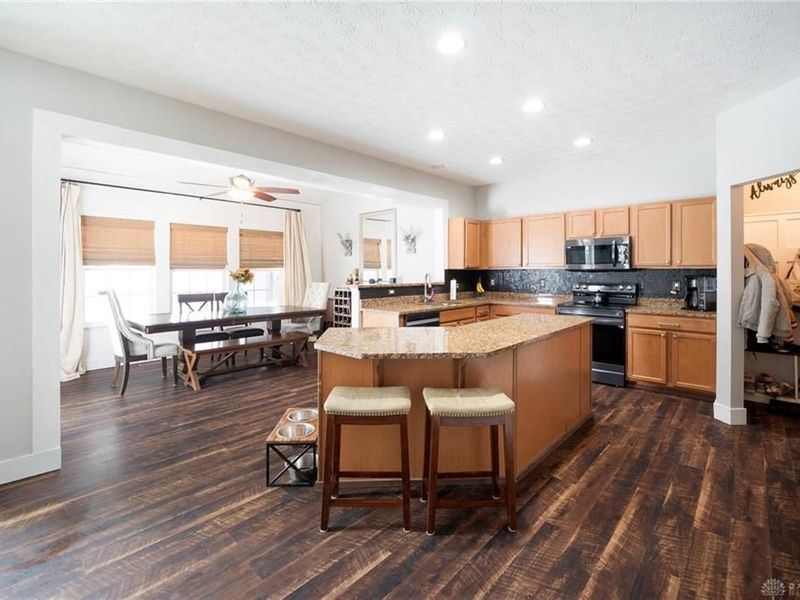 4385 Weber Drive, Beavercreek, OH 45430 Photo 8