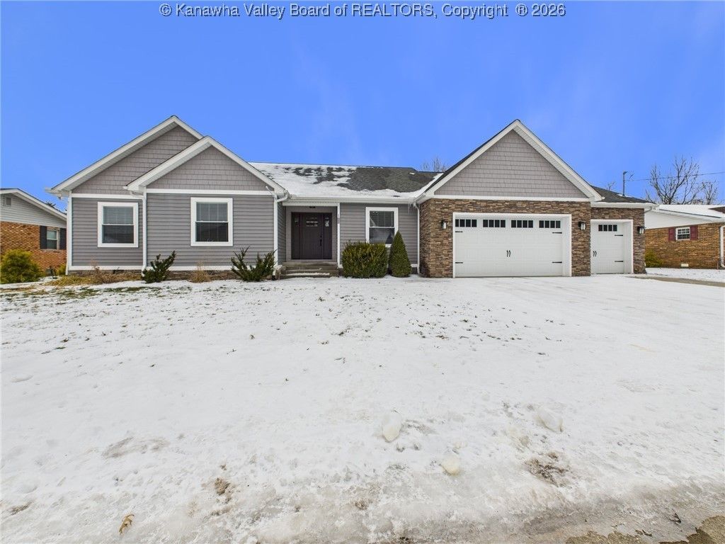 103 Limestone Drive, Eleanor, WV 25070 Main Photo