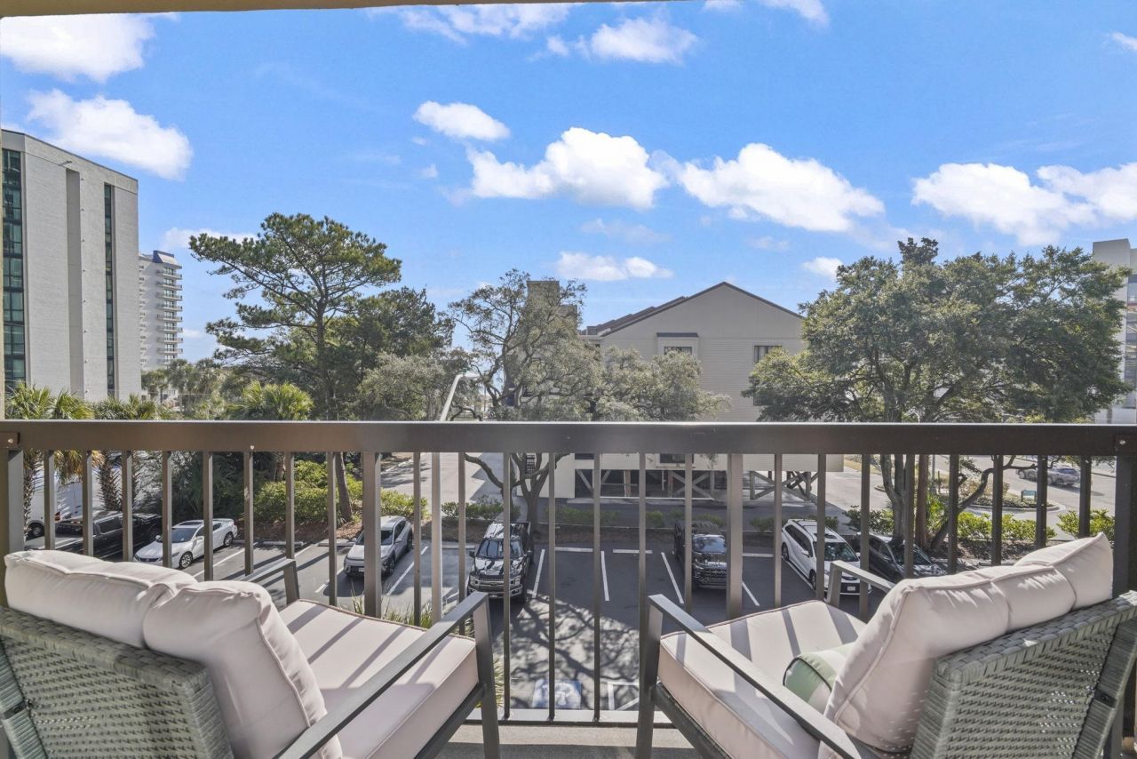 210 75th Ave. N Photo 24