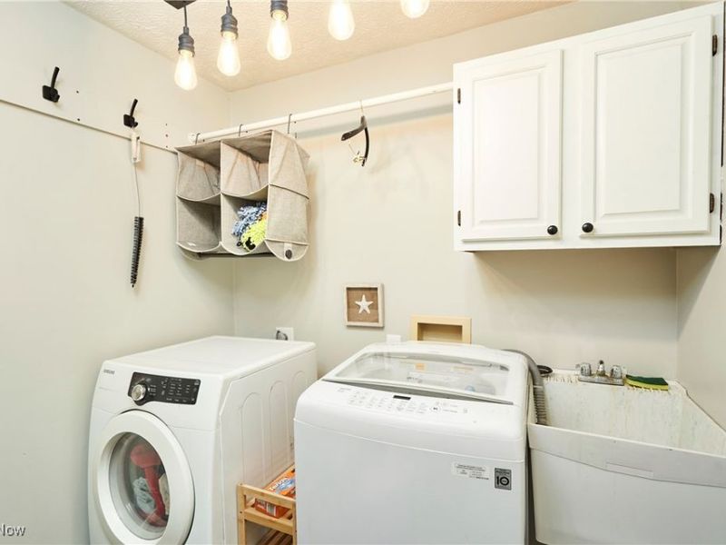 5819 Linder Circle NE, Canton, OH 44721 Photo 11