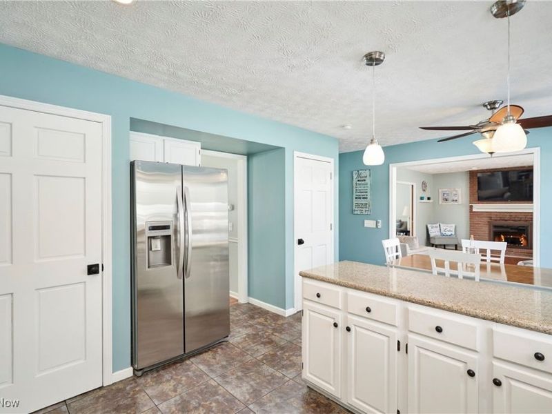 5819 Linder Circle NE, Canton, OH 44721 Photo 4