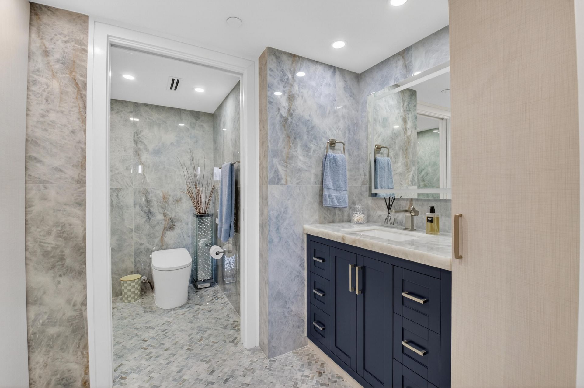 2701 N Ocean Boulevard, Unit E201, Boca Raton, FL 33431 Photo