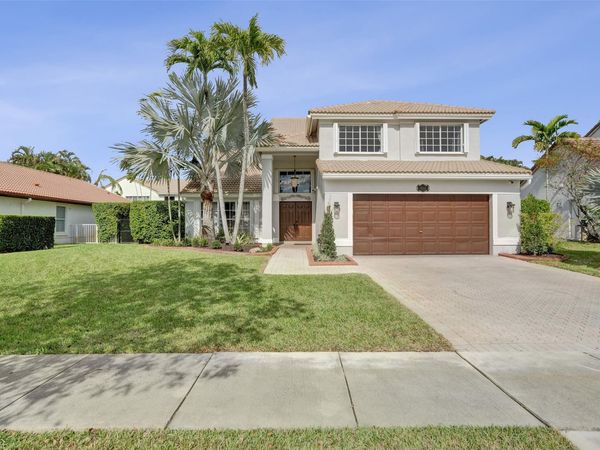 19321 NW 10th Street, Pembroke Pines, FL 33029