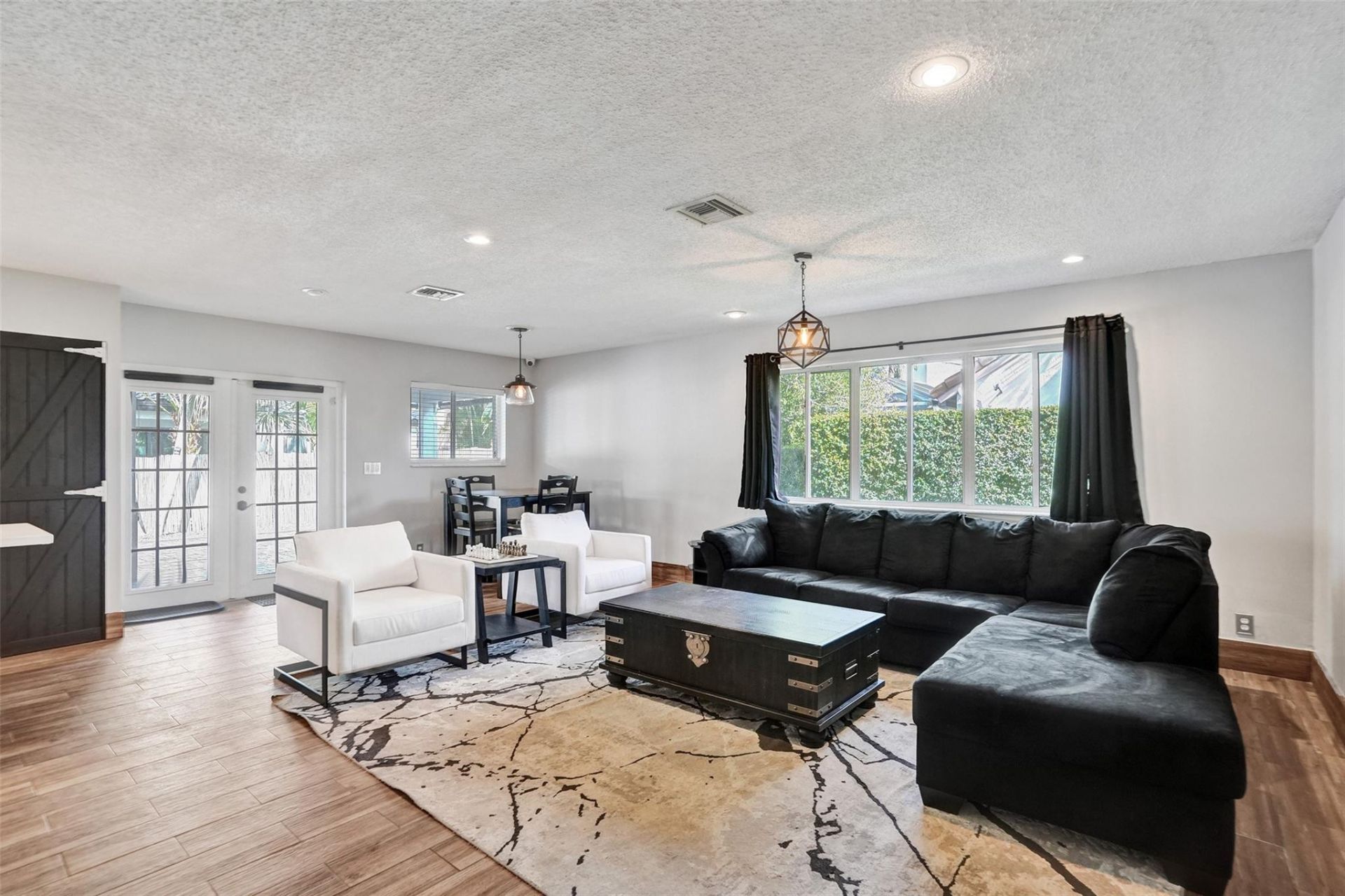 19321 NW 10th Street, Pembroke Pines, FL 33029 Photo